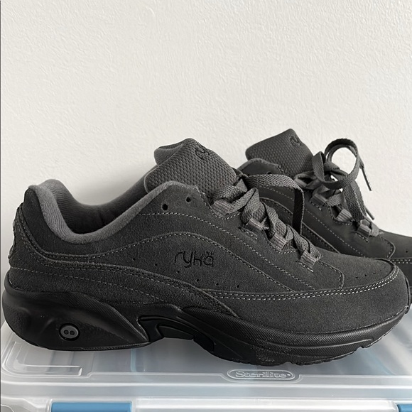 8.5W Ryka Women Gray Sneakers NEW - Picture 2 of 4